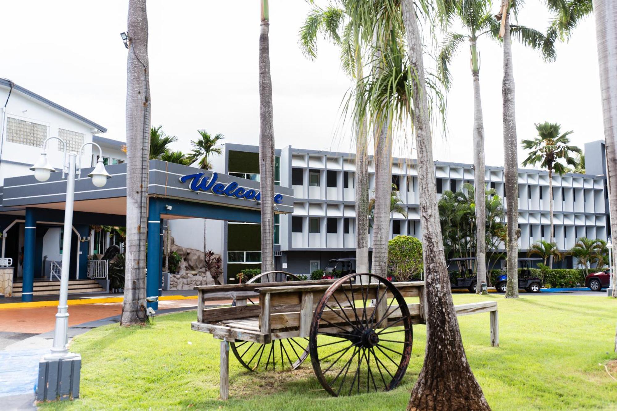 Hotel Vista Azul Aguadilla Ngoại thất bức ảnh